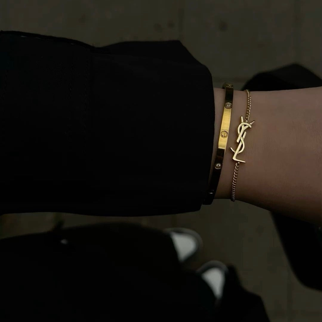 lv bracelet