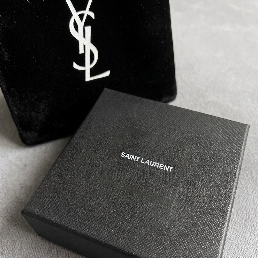 lv bracelet