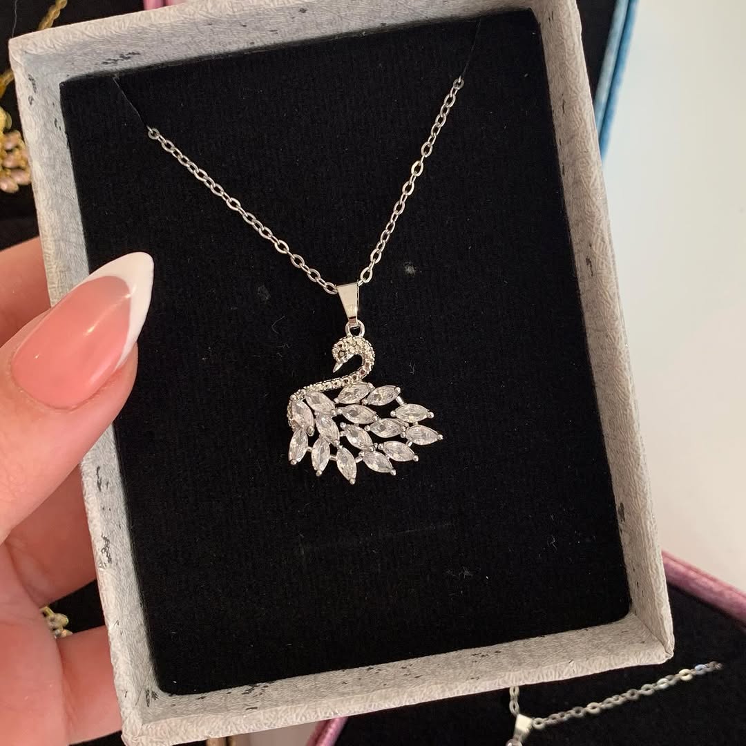 swan necklace